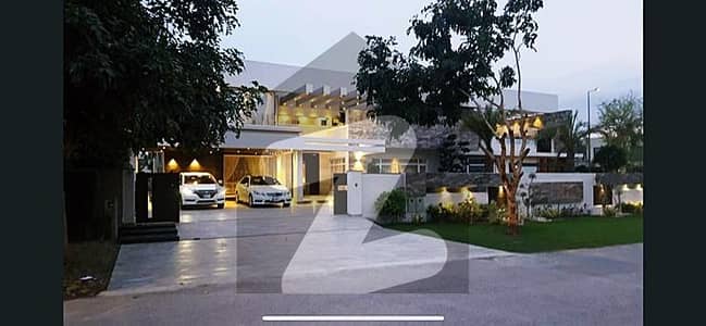 ڈی ایچ اے فیز 5 ڈیفنس (ڈی ایچ اے),لاہور میں 7 کمروں کا 2 کنال مکان 31.0 کروڑ میں برائے فروخت۔