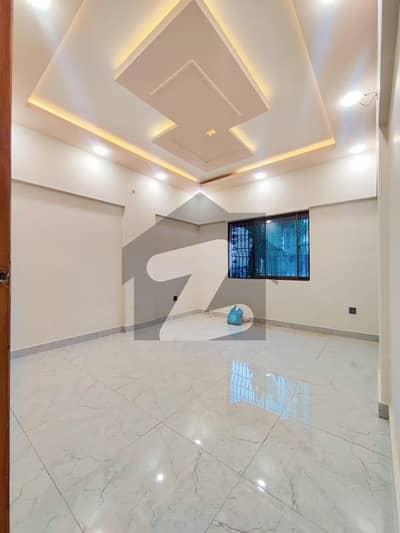 Chance Deal Fully Decorated Flat In Just 275 Lac Only!