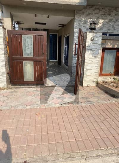 3 Bed Semi Furnished Independent Upper Portion For Rent In Bahria Town Phase 7