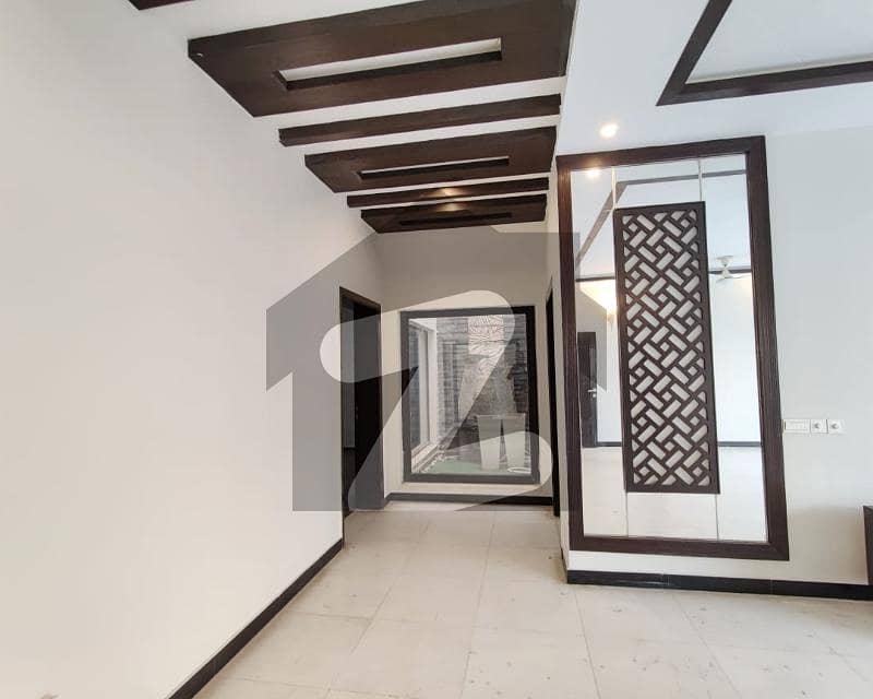 1 Kanal Full House Available For Rent In DHA Phase 5 Lahore