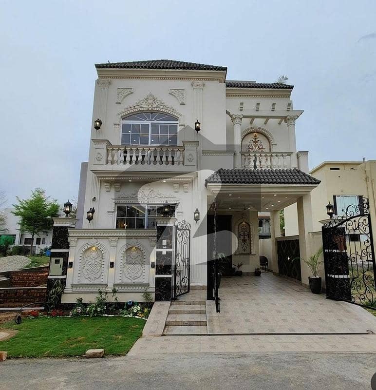 ڈی ایچ اے 9 ٹاؤن ڈیفنس (ڈی ایچ اے),لاہور میں 3 کمروں کا 5 مرلہ مکان 70.0 ہزار میں کرایہ پر دستیاب ہے۔