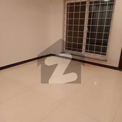 35 x 70 Upper portion Available for rent in G-13/3 Islamabad.
