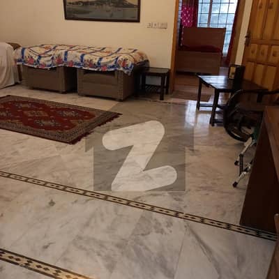 35 x 70 Used House for sale in G 13/3 Islamabad.