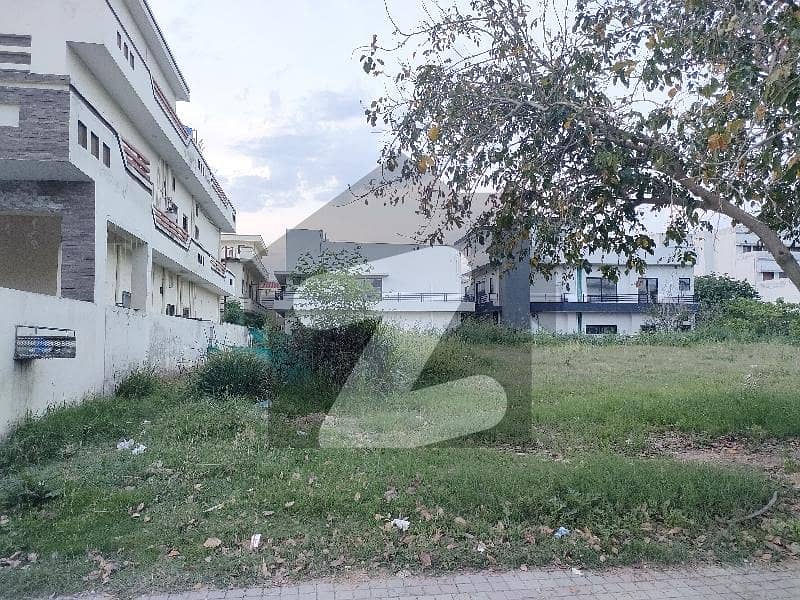 1 Kanal South Face Level Plot For Sale IN Sector H DHA Phase 2 Islamabad: