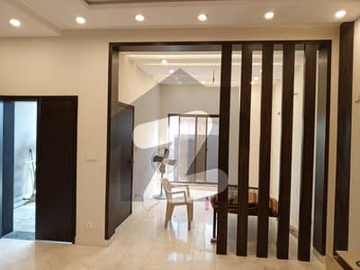بینکرس ایوینیو کوآپریٹو ہاؤسنگ سوسائٹی لاہور میں 3 کمروں کا 5 مرلہ مکان 1.7 کروڑ میں برائے فروخت۔
