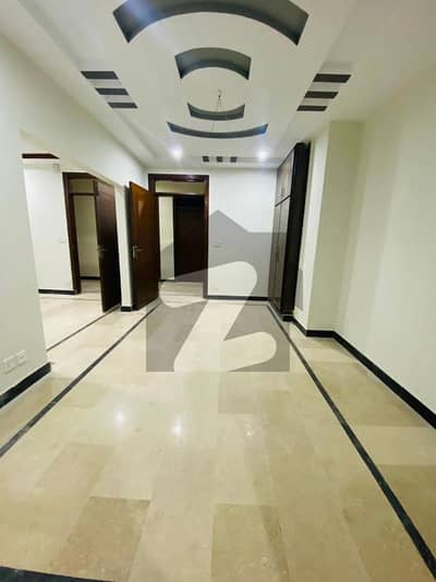 Three bed room apartment available for rent in E11 islalamabad