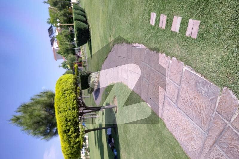 5 Marla possession ready to construction nearby park 300 series plot available for sale on investor price in Taj Residencia Gardenia block