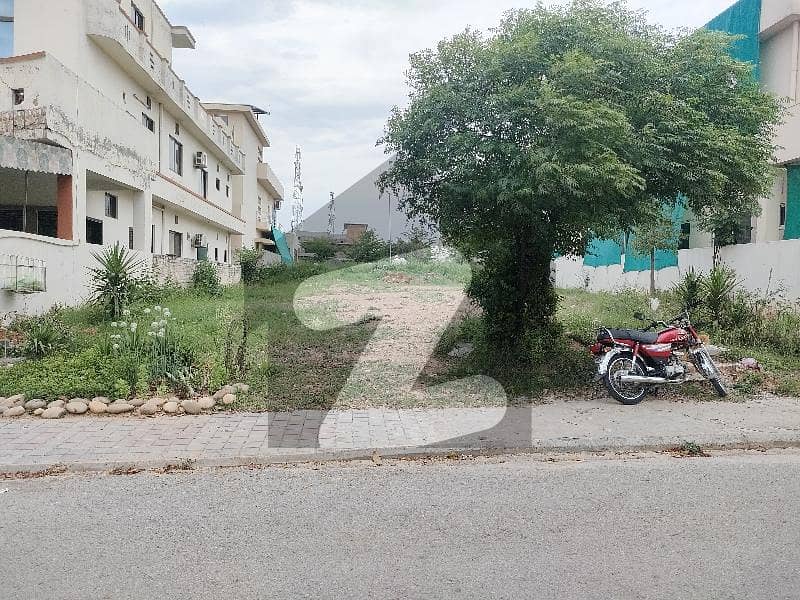 1 Kanal South Face Level Plot For Sale IN Sector D DHA Phase 2 Islamabad: