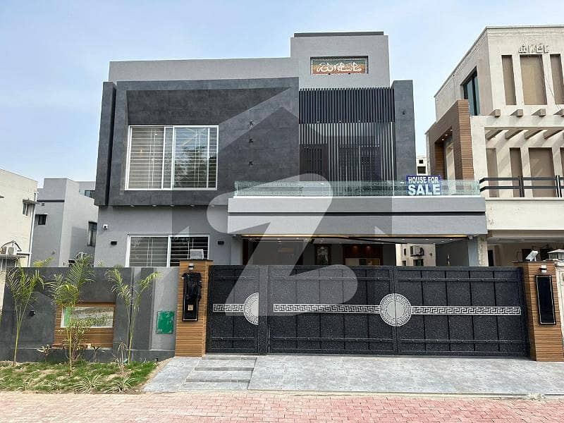 10 Marla Residential House for Sale In Chambeli Block Bahria Town Lahore