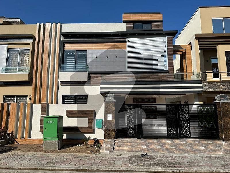 10 Marla Brand New House super Hot Location Sector B Takbeer Bahria Town Lahore