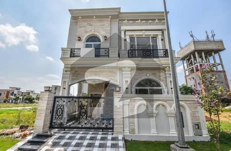 5 Marla Brand New Luxury For rent Top Location Of DHA phase 5 Lahore