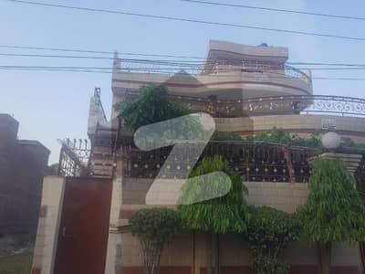 گلفشاں ٹاؤن - بلاک سی گلفشاں ٹاؤن,لاہور میں 5 کمروں کا 10 مرلہ مکان 2.5 کروڑ میں برائے فروخت۔ گلفشاں ٹاؤن - بلاک سی گلفشاں ٹاؤن,لاہور میں 5 کمروں کا 10 مرلہ مکان 2.5 کروڑ میں برائے فروخت۔