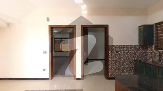 فیصل ٹاؤن - ایف ۔ 18 اسلام آباد میں 4 کمروں کا 5 مرلہ مکان 2.38 کروڑ میں برائے فروخت۔