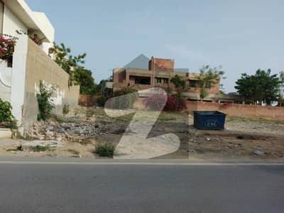 2000 Yards Residential Plot 150 Front For Sale At Most Alluring And Most Attractive Location At 25th Street ,5th Belt ,E-Zone,Phase 8,Karachi.