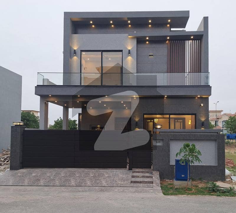 8 MARLA BRAND NEW HOUSE FOR SALE IN DHA 9 TOWN BLOCK D