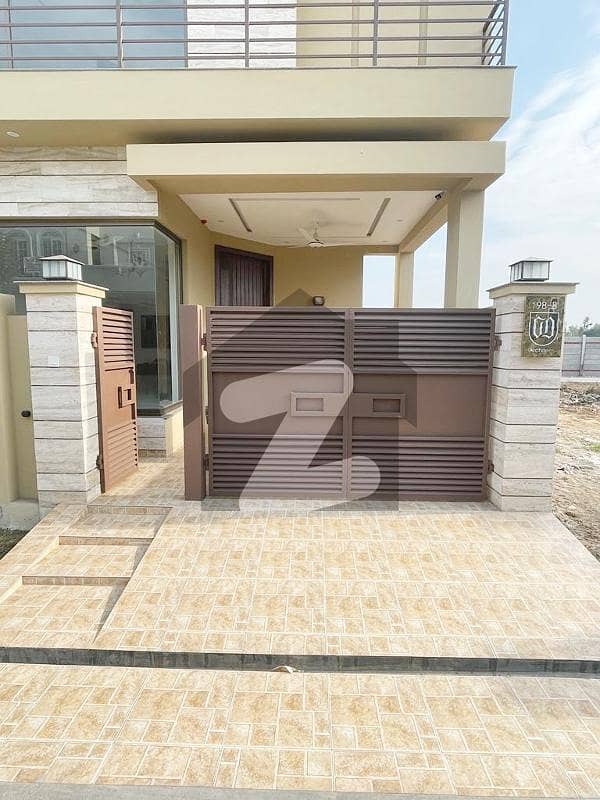 5 Marla Modern Luxury House Brand new For Sales Near To Park