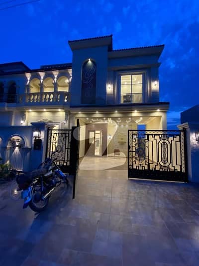 9 Marla Luxury House For Sale In Buch Villas Multan