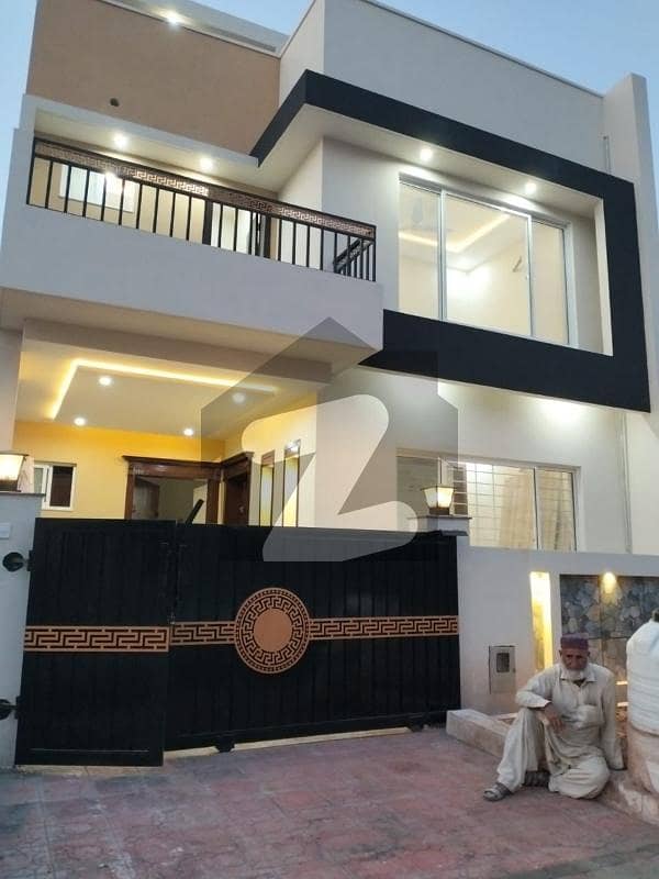 sector N 5marla house available for sale Brand New House
