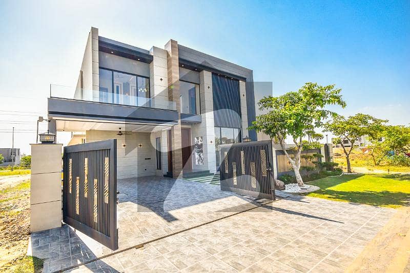 10 MARLA BRAND NEW MODERN DESIGN HOUSE WITH BASEMENT FOR SALE MAIN BULLYWARD ROAD IN DHA 9 TOWN