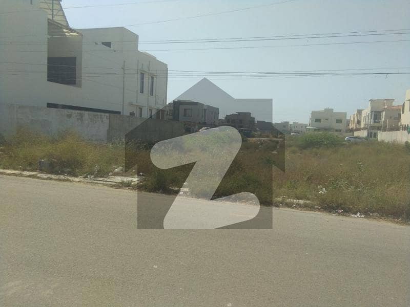ڈی ایچ اے فیز 7 ڈی ایچ اے ڈیفینس,کراچی میں 1 کنال رہائشی پلاٹ 8.25 کروڑ میں برائے فروخت۔