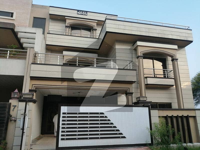 35x65 10 Marla House for Sale Top City A Block