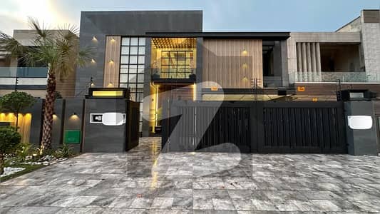 1 Kanal Most Luxurious Semi Furnished House in Bahria Town Lahore