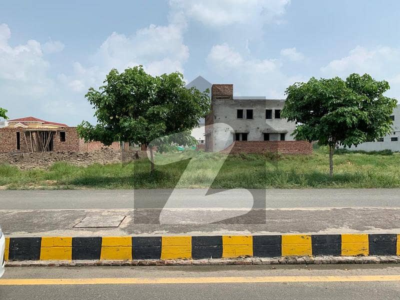 1 Kanal T-47 On Main 150 Feet Road Near To Carrefour DB Pole Clear Plot Is Available For Sale In DHA Phase 7 Lahore