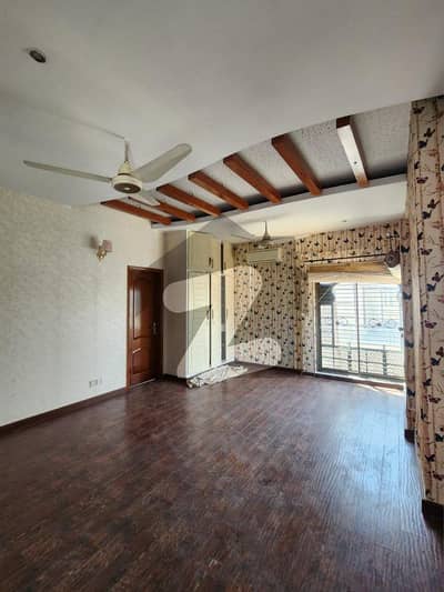 Upper Portion 1 Kanal Modern For Rent In DHA Phase 1 Block-N Lahore.