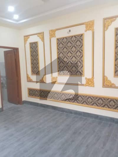 6 Bedroom House Available For Sale In Bahadarpur, Multan.