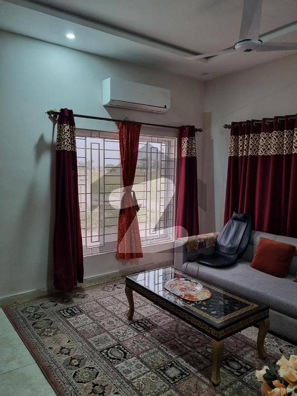 اے ڈبلیو ٹی ڈی ۔ 18,اسلام آباد میں 5 کمروں کا 10 مرلہ مکان 3.1 کروڑ میں برائے فروخت۔