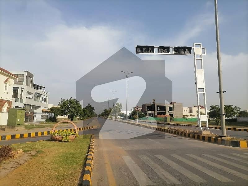 1 Kanal Residential Plot For Sale At Direct Approach To 70" Ft Road