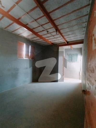 سعید آباد بلدیہ ٹاؤن,کراچی میں 7 کمروں کا 3 مرلہ مکان 1.3 کروڑ میں برائے فروخت۔