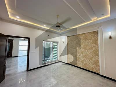 Triple 10 Marla Double Storey House Beautifully Design, In Royal Orchard, Multan For Sale