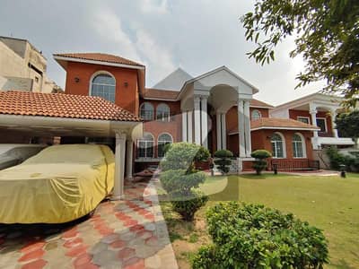 2 Kanal Used House is for Sale in DHA Phase 3 Block Z