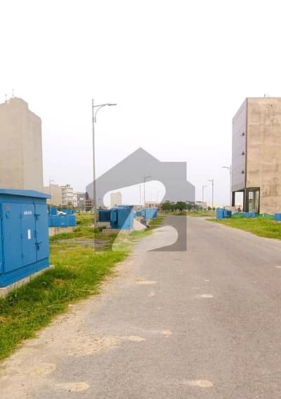 Ideal location 4 Marla Commercial Plot For Sale in DHA Phase 8 Z6