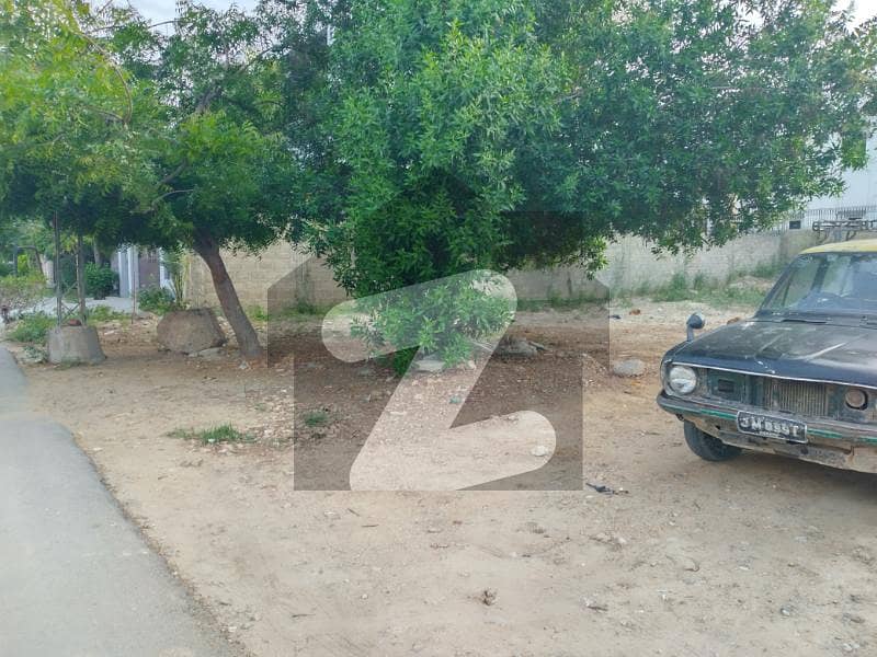 1000 Yards Residential Plot For Sale At Most Prime And Alluring Location Of SunSet Lane Near Sunset Club in Dha Defence Phase 2 Karachi.