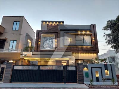 10 Marla Brand New Ultra Modern Lavish House For Sale In Janiper Block Deal Done With Owner Meeting