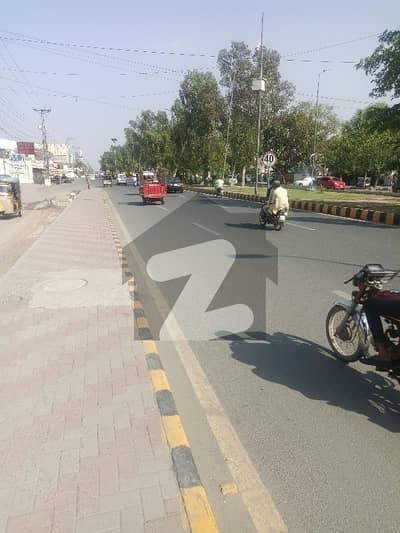 MAIN PECO ROAD NEAR MODEL TOWN LINK ROAD
QUAID E AZAM INDUSTRIAL AREA
MAIN 100 FIT ROAD COMMERCIAL 1 CANAL PLOT FOR SALE HOT LOCATION