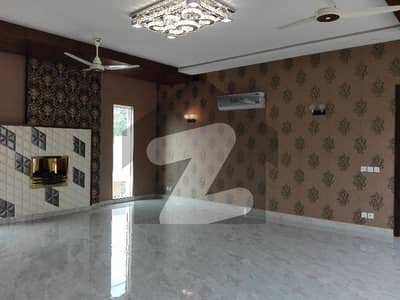 Brand New 2 Kanal House Available In Model Town - Block F For sale