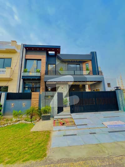 10 Marla Brand New Ultra Modern Beautiful Luxury Double Storey House Available For Sale In Royal Orchard Multan