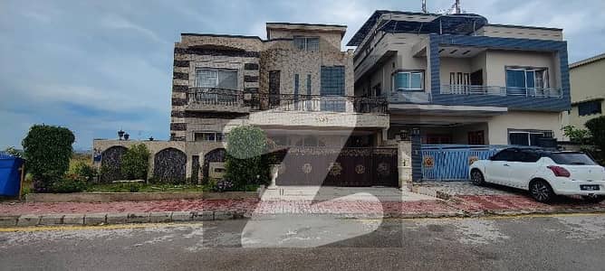 Brand New Desinor House Full Furnished Available For Rent