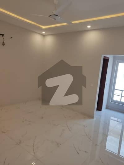 02 Bed flat Available For Rent in Gulberg Green Islamabad