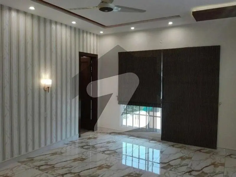 10 Marla Luxuries House Is Available For Rent In Bahria Town Overseas B Lahore