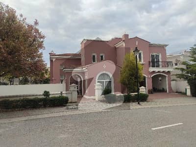 DHA Phase 5 Emar Beautiful Villa For Rent