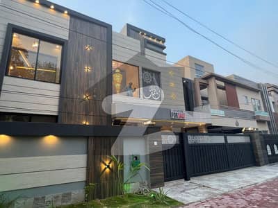 11 MARLA BRAND NEW HOUSE FOR RENT IN GULBAHAR BLOCK SECTOR C BAHRIA TOWN LAHORE
