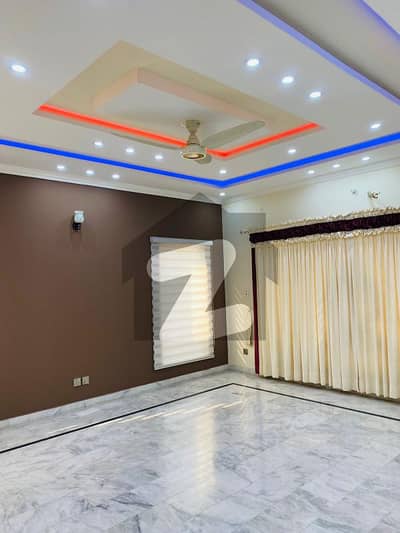 1 Kanal House For Rent In Sector B DHA Phase 2