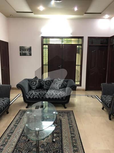Bungalow Portion Gulshan-E-Iqbal Block 4 Near Disco Bakery 1st Floor With Lease Completion