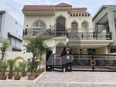 Designer Ultra Spanish House is Available For Rent Bahria town phase 8 Rawalpindi