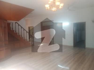 1 Kanal Fully Renovated Full House Is Available For Rent In Dha Phase 1 Near National Hospital