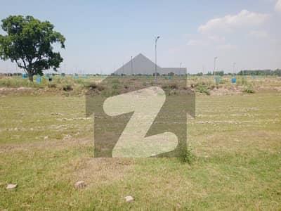 DHA Phase 7 1 Kanal Plot For Sale Main Road Beautiful Location Gas Available 42 No Plot